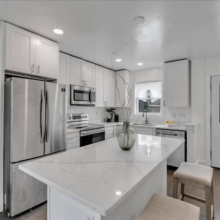 Quaint 3/2.5 Home In Fort Dupont Washington Exteriör bild