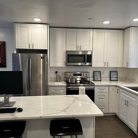 Quaint 3/2.5 Home In Fort Dupont Washington Exteriör bild