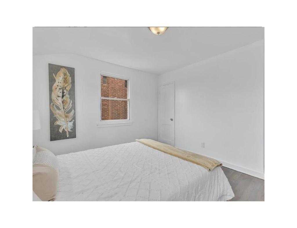 Quaint 3/2.5 Home In Fort Dupont Washington Exteriör bild
